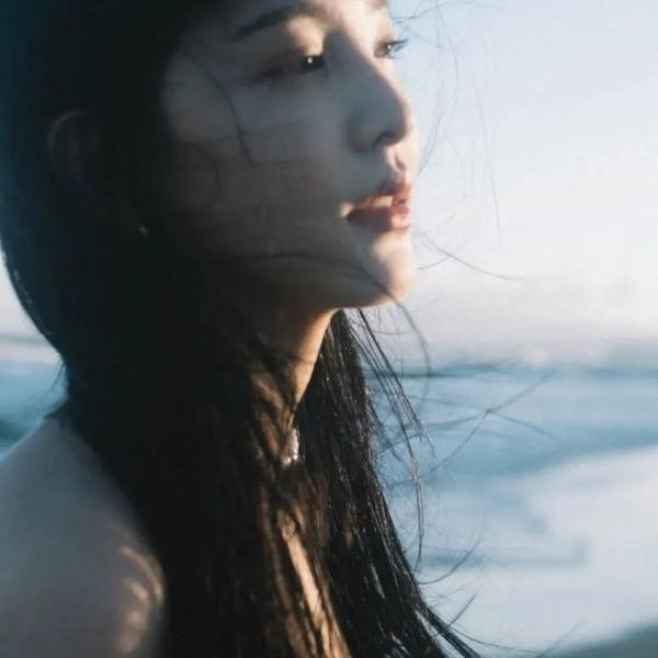 弯曲幸运草